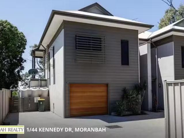 Charming 3 BR 1/44 Kennedy Drive, Moranbah, QLD 4744