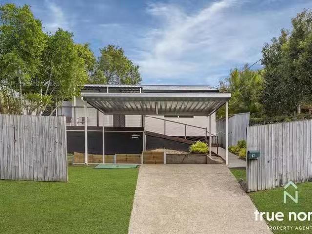 Deal! 3 BR 17 Robyn Street, Southport, QLD 4215