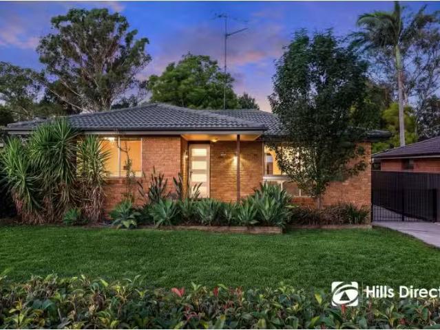 Rental! 3 BR 197 Piccadilly Street, Riverstone House for rent.