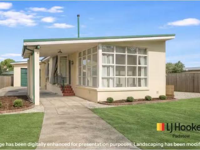 Cozy 3 BR 19A Ramsay Road, Panania House for rent Listed by A.