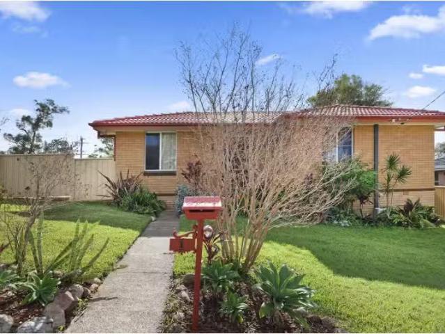 Rental! 3 BR 1 Scott Street, Raymond Terrace House for rent L.