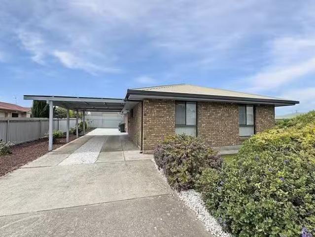 Cheap 3 BR 1A Lafayette Drive, Port Lincoln, SA 5606