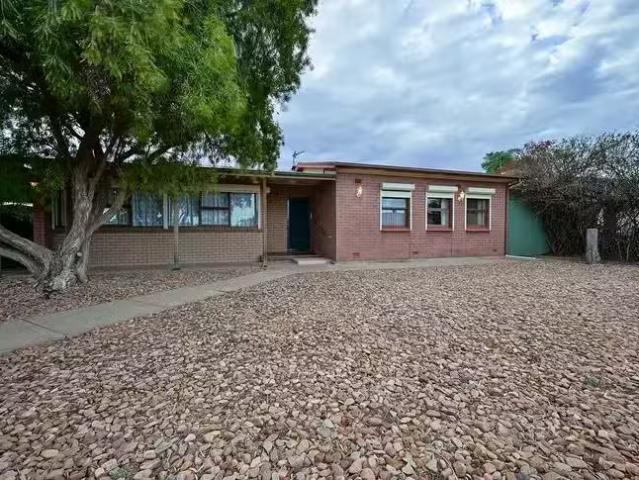 Charming 3 BR 20 Carlson Street, Whyalla Stuart, SA 5608