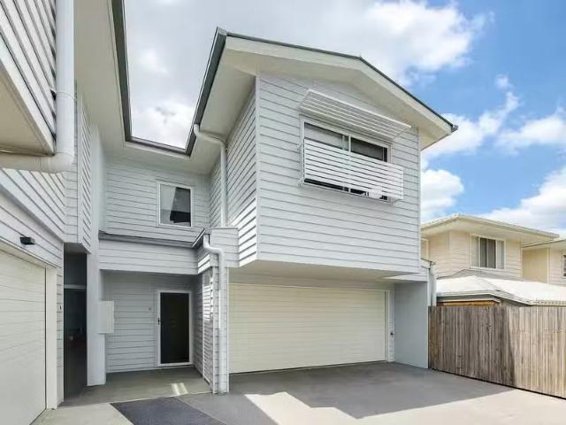 Rental! 3 BR 2/20 Burnaby Terrace, GORDON PARK, QLD 4031 Tow.