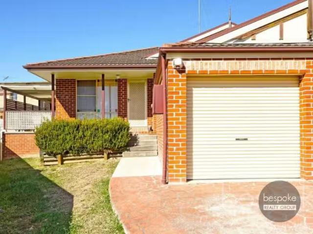 Nice 3 BR 2/4 Jura Close, Cranebrook Townhouse for rent Liste.