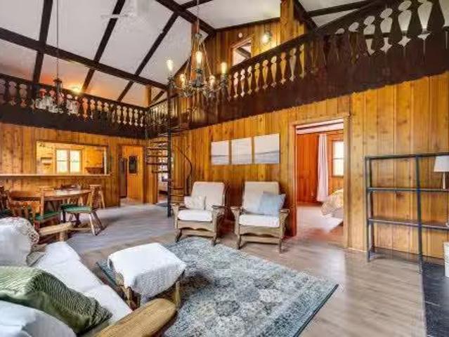 Rental! 3 BR 267 Ch. Des Bois Blancs, Piedmont, QC, J0R 1K0.