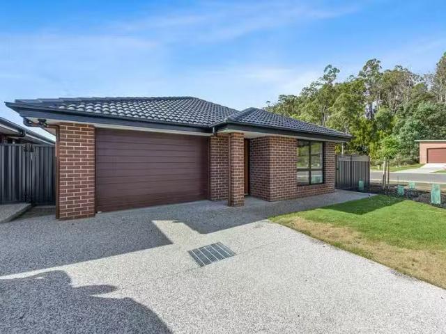 New 3 BR 2/74 Greenfield Drive, Riverside, TAS 7250