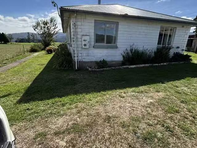 Cheap 3 BR 283 New River Road, RINGAROOMA, TAS 7263 House fo.