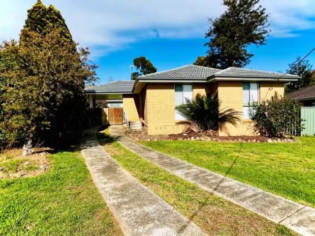 Rental! 3 BR 2 York Street, TAHMOOR House for rent Listed by.