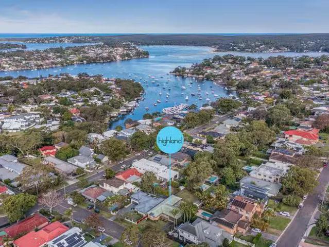 New 3 BR 2A Wentworth Street, Caringbah South, NSW 2229