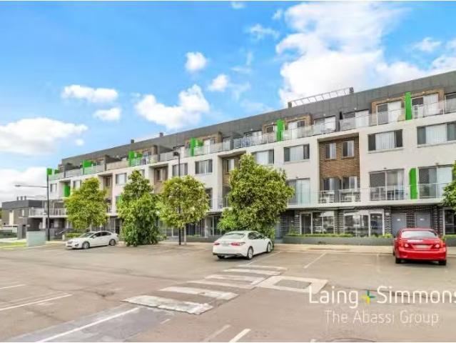 Rental! 3 BR 304/80B Ropes Crossing Blvd, Ropes Crossing Apart.