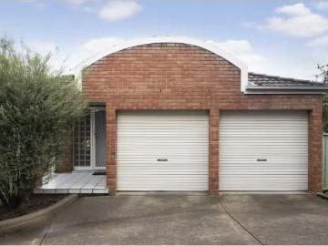 Cozy 3 BR 3/15 Madeleine Avenue, Charlestown Townhouse for ren.