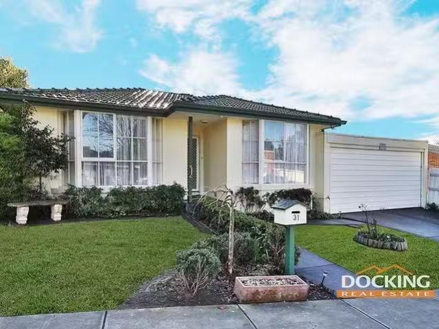 Charming 3 BR 31 Mont Court, Vermont South, VIC 3133