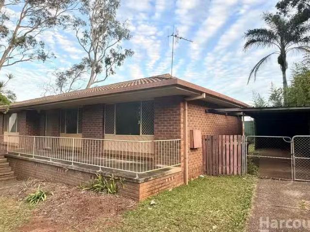 Cozy 3 BR 34 Bennet Street, Port Macquarie, NSW 2444 House f.