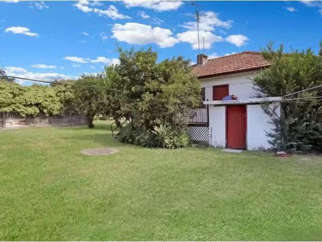 Cozy 3 BR 35a Pitt Town Road, Kenthurst House for rent Listed.