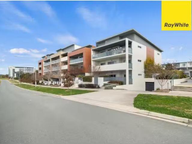 Charming 3 BR 36/2 Serventy Street, WRIGHT Apartment for rent.
