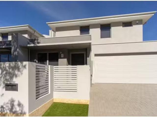Cozy 3 BR 387 Vincent Street, WEST LEEDERVILLE House for rent.