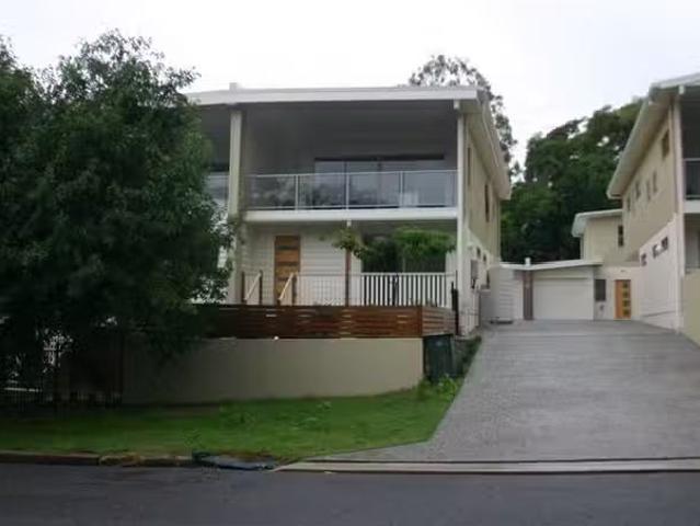 Charming 3 BR 3/8 Ernest Street, LUTWYCHE, QLD 4030 Townhous.