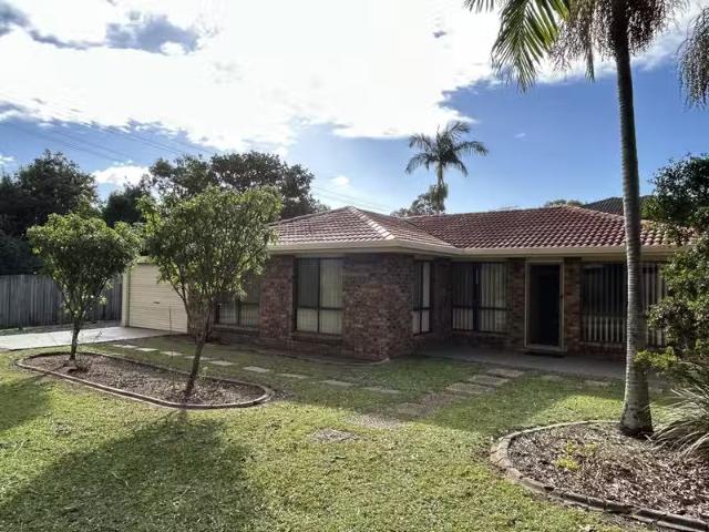 Unique 3 BR 39 Mergowie Drive, CLEVELAND, QLD 4163 House for.