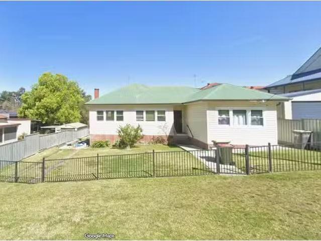 For Rent! 3 BR 7 Creer Road, WARATAH WEST House for rent List.