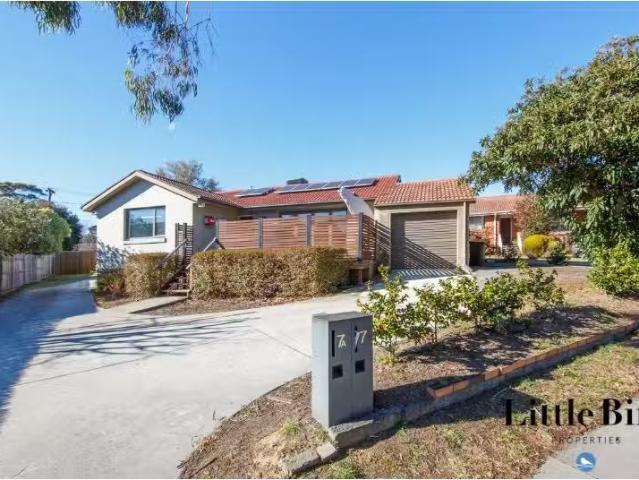 Just in! 3 BR 7 Eggleston Cres, Chifley House for rent Listed.