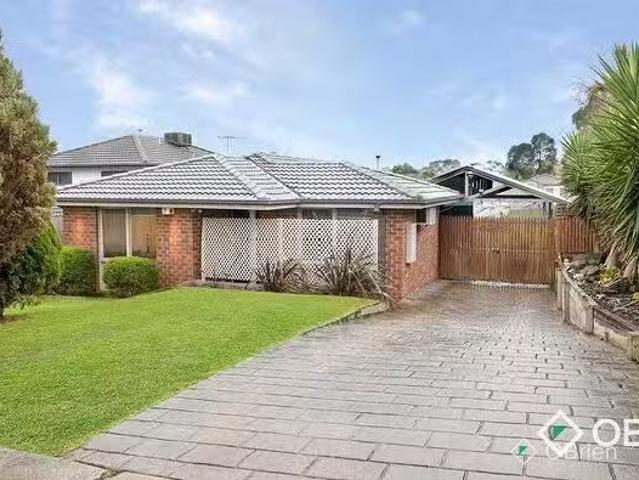 Nice 3 BR 7 Manna Gum Court, Carrum Downs, VIC 3201