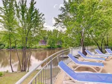 Cheap 3 BR 404 4470 Ch. Des Cageux, Laval Chomedey, QC, H7W.