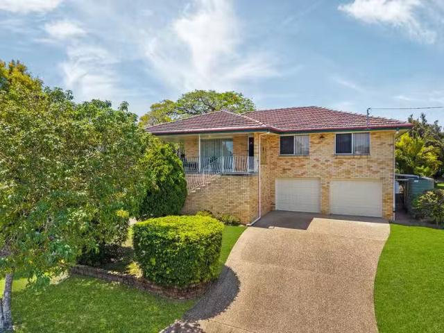 Cheap 3 BR 43 Niven Street, STAFFORD HEIGHTS, QLD 4053 House.