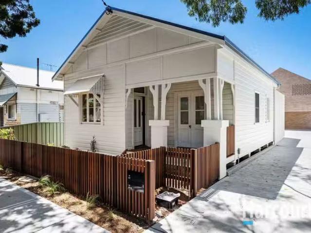 Rental! 3 BR 47 Kitchener Parade, Mayfield East, NSW 2304 Ho.