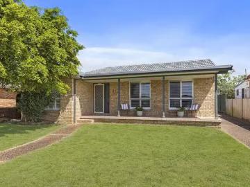 New 3 BR 47 Warrigal Street, The Entrance, NSW 2261