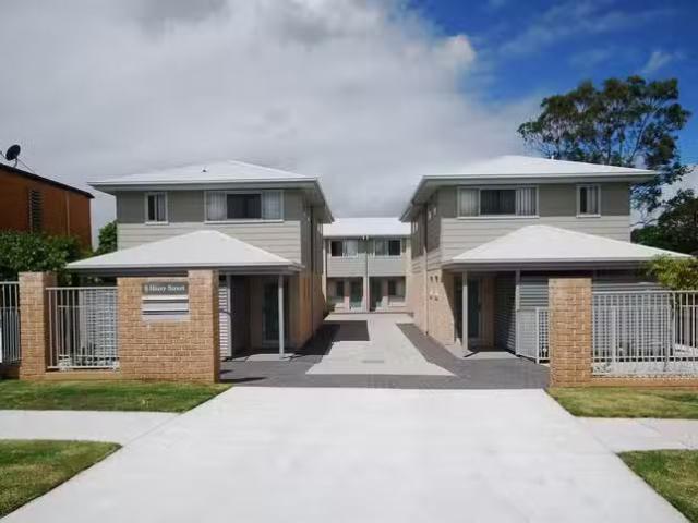 Cheap 3 BR 4/9 Harry Street, ZILLMERE, QLD 4034 Townhouse fo.