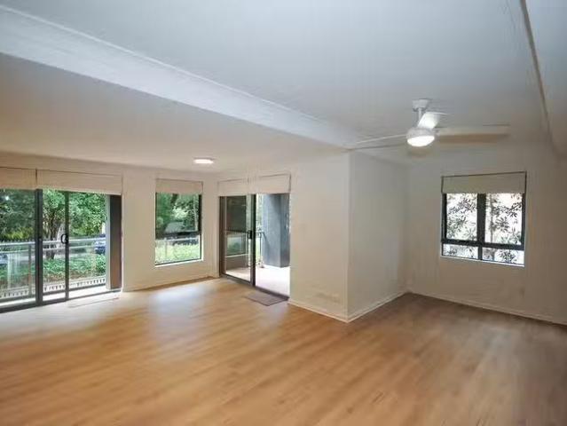 Just in! 3 BR 5/49 51 Foamcrest Avenue, Newport, NSW 2106