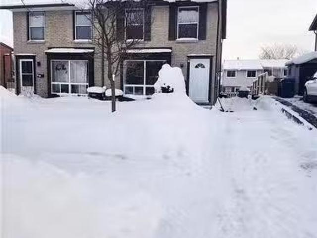 Nice 3 BR 55 Crehan Crescent, Stratford, ON, N4Z 1B6 house f.