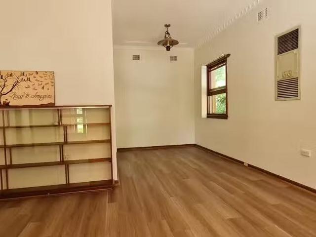 Cozy 3 BR 5 Adina Street, Telopea House for rent Listed by Be.