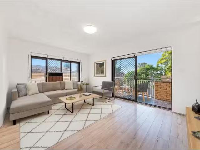 Rental! 3 BR 7/201 205 Haldon Street, LAKEMBA Apartment for re.