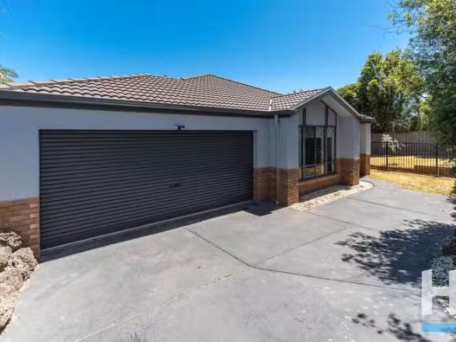 New 3 BR 76A Volitans Avenue, MOUNT ELIZA, VIC 3930 House fo.