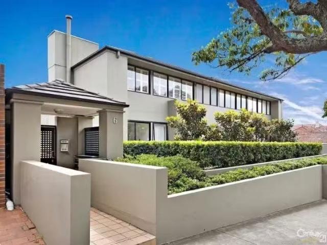 Cheap 3 BR 9/6 8 Birriga Road, Bellevue Hill Apartment for ren.
