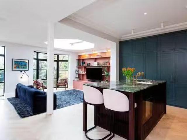 For Rent! 3 BR Henderson Road