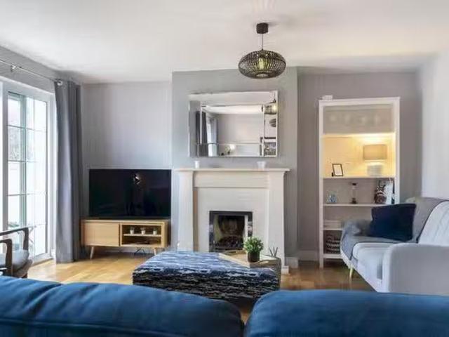 Cheap 3 BR The Boulevard