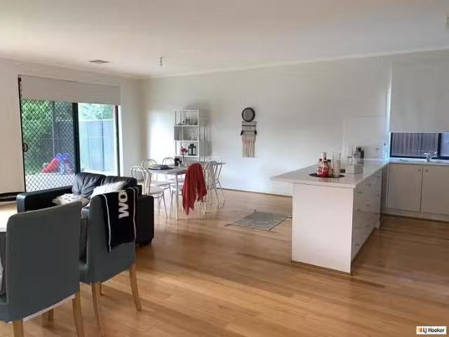 Deal! 3 Doradilla Avenue, Seacombe Gardens, SA 5047