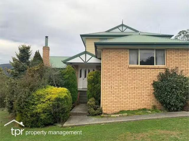 Nice 3 Elizabeth Street, Cygnet, TAS 7112