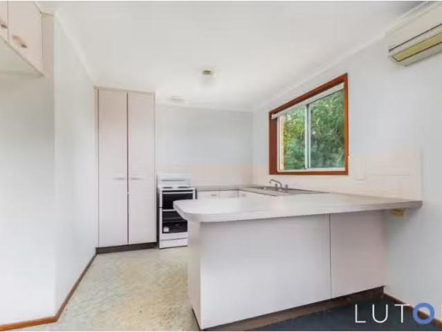 New 3 Fingleton Crescent, Gordon House for rent Listed by Jes.