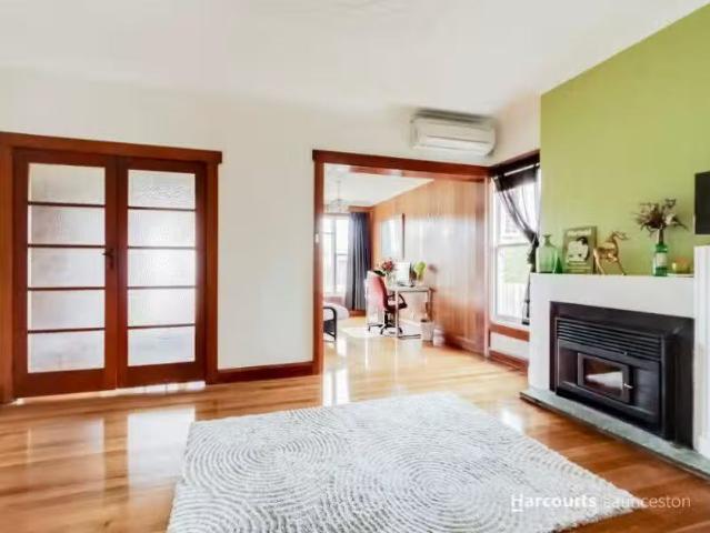 Nice 3 Monash Street, MOWBRAY, TAS 7248 House for Rent