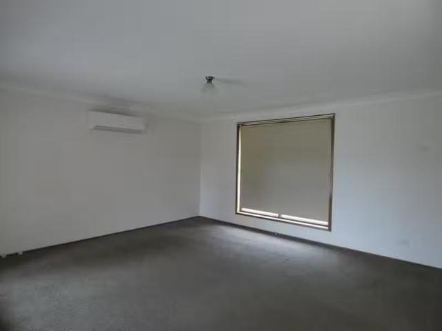 Just in! 3 Shiraz Street, Muswellbrook House for rent Listed.