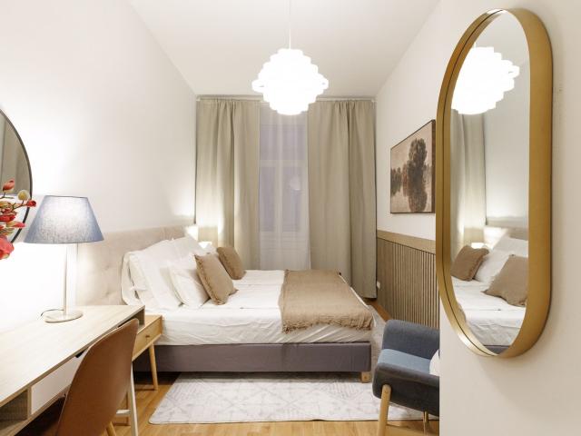 Cozy 3 Room Apartment in central Vienna