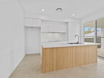Charming 3b Quintero Close, Heddon Greta Townhouse for rent L.