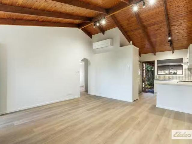 For Rent! 4/402 Chatswood Road, Shailer Park, QLD 4128