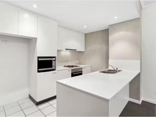 Just in! 441/7 Baywater Drive, Wentworth Point Apartment for r.