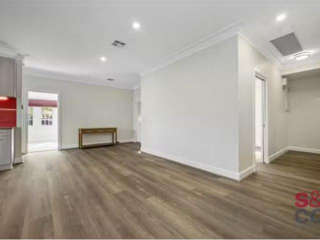 New 44 Allambee Street, Reid Townhouse for rent Listed by Sem.
