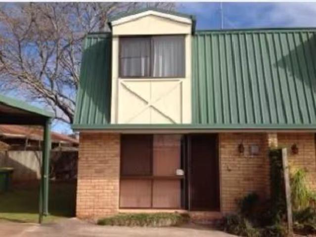 Cozy 4/4 Garget Street, East Toowoomba, QLD 4350
